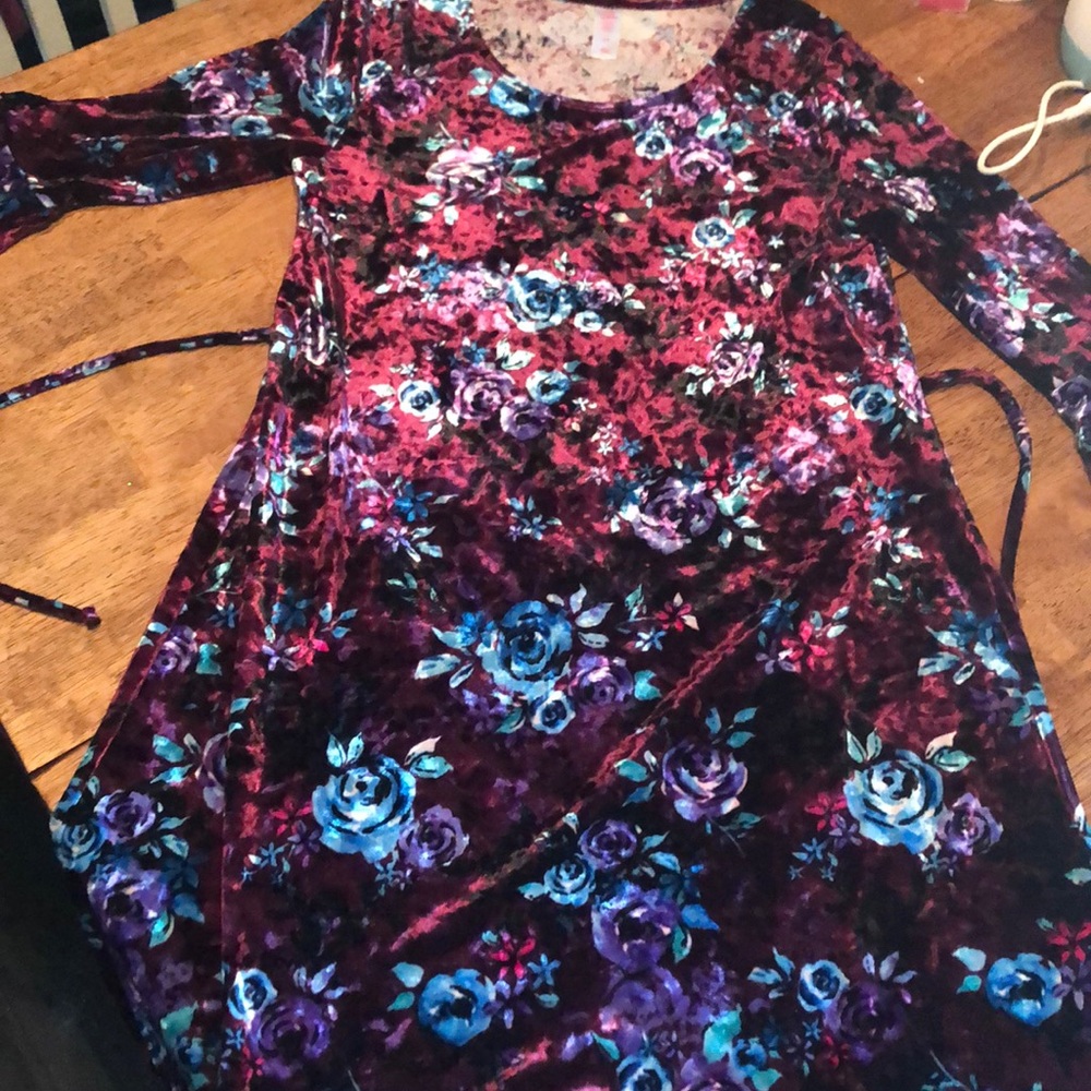 EUC Justice velvet dress size 16